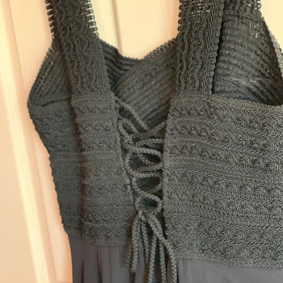 Floor length gown - Picture 2 of 6